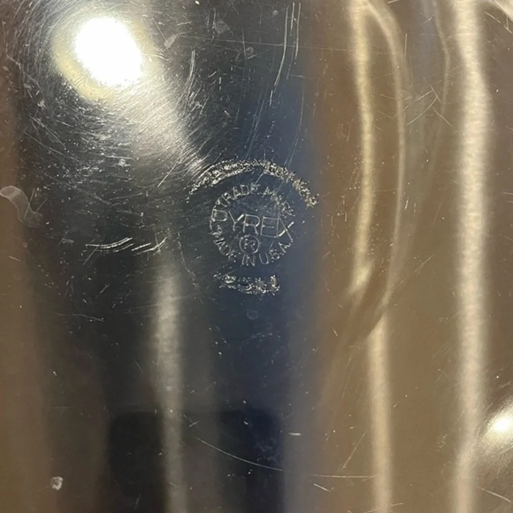 Pyrex vintage clear
